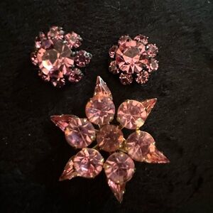 Austria vintage 1950’s gorgeous pink clip on earrings and pink brooch